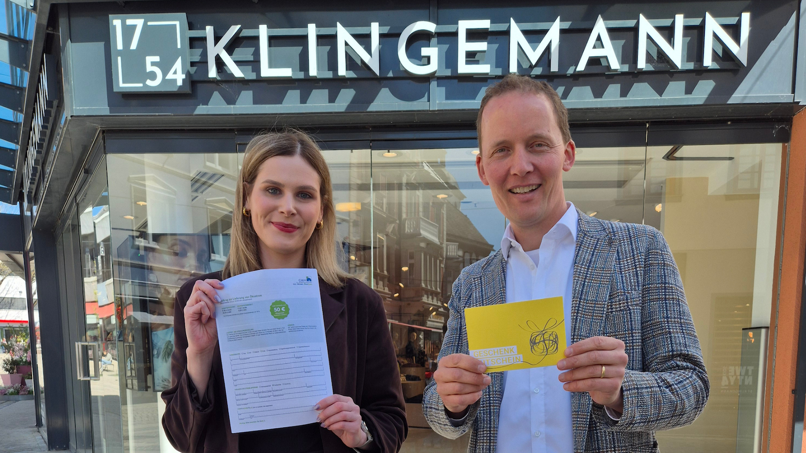 Gas- und Wasserversorgung Höxter GmbH und Mode- und Sporthaus Klingemann starten gemeinsame Aktion zur Stärkung des lokalen Handels