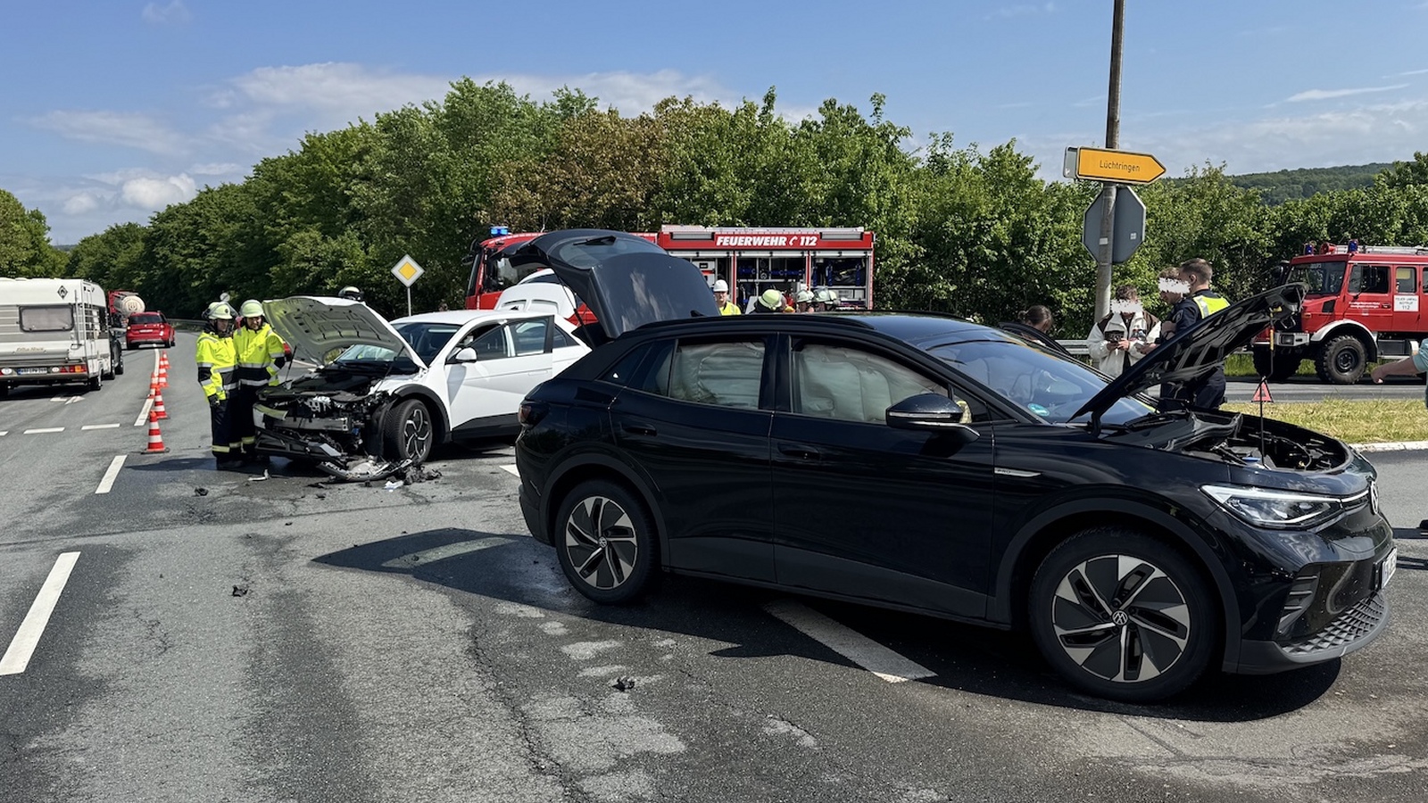 Unfall auf der K 46: VW und Hyundai kollidieren an der Abfahrt Lüchtringen